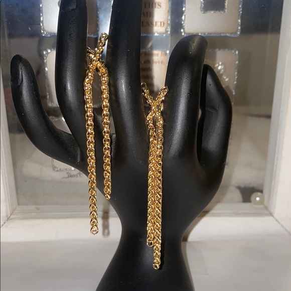 Dangling gold earrings - Picture 1 of 4